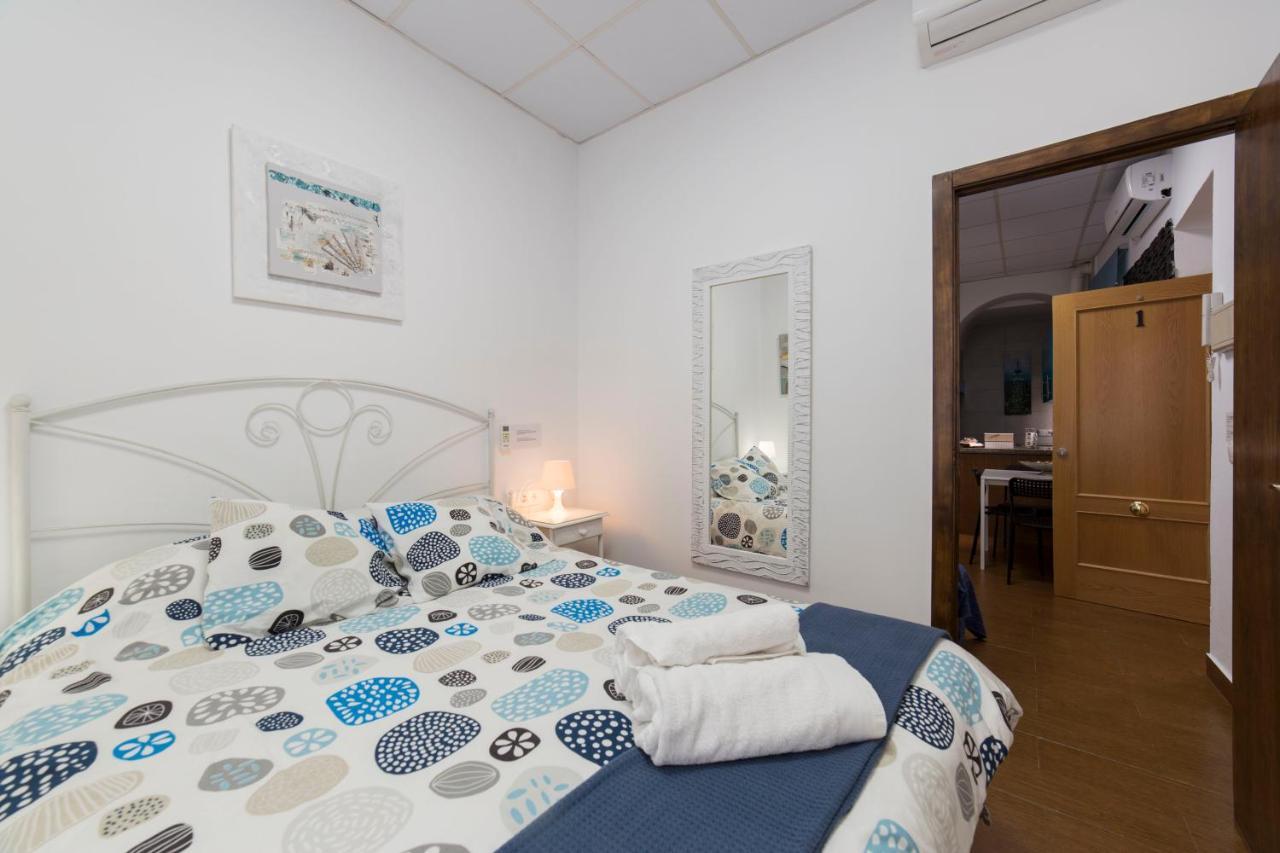 Casa Turistica Patio Cordobes - Parking Privado En La Juderia Cordoba