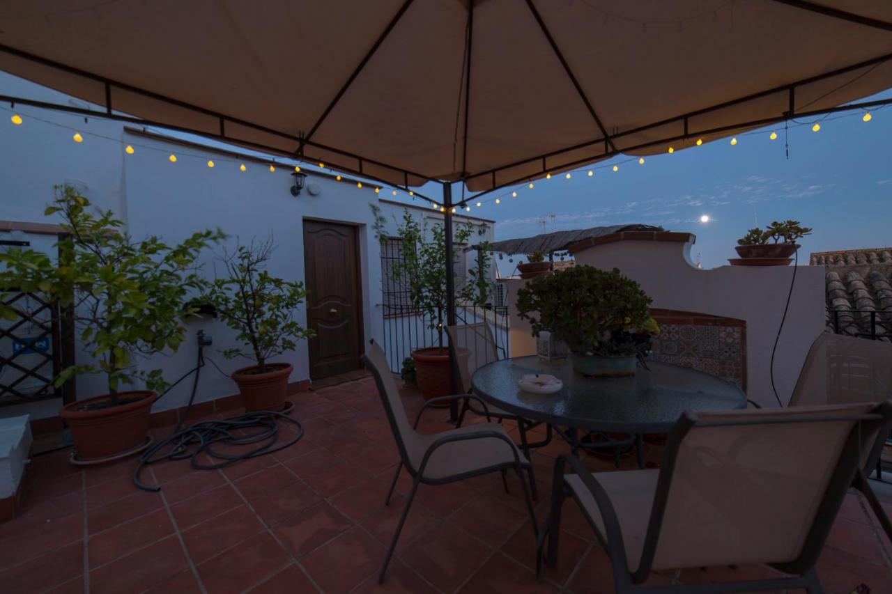 Casa Turistica Patio Cordobes - Parking Privado En La Juderia *