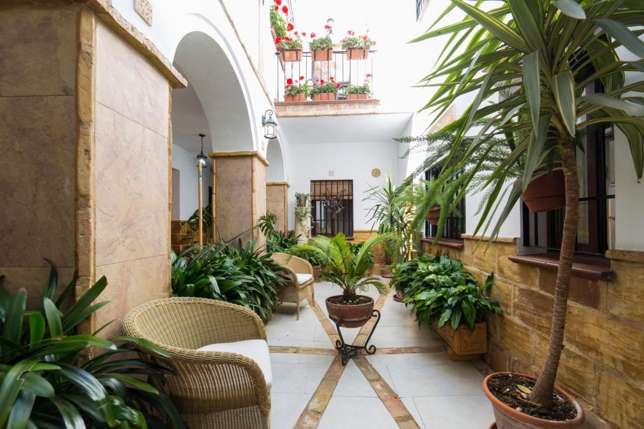 Casa Turistica Patio Cordobes - Parking Privado En La Juderia